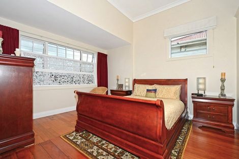 Photo of property in 6 Queen Street, Petone, Lower Hutt, 5012