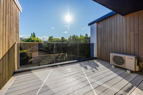 Photo of property in 10 Kaaramuramu Lane, Mangere Bridge, Auckland, 2022
