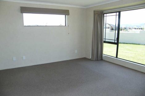 Photo of property in 2 Branigan Parade, Kelvin Grove, Palmerston North, 4414