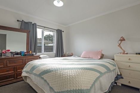 Photo of property in 60 Newton Place, Westbrook, Palmerston North, 4412