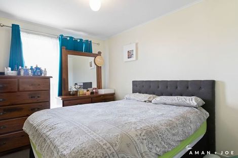 Photo of property in 120 Beaumonts Way, Manurewa, Auckland, 2102