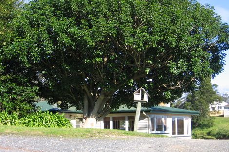 Photo of property in 4 Church Street, Kawakawa, 0210