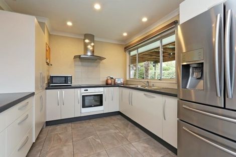 Photo of property in 13 Bale Place, Havelock North, 4130