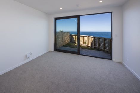 Photo of property in 1/52 High Street, Island Bay, Wellington, 6023