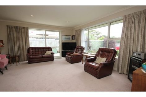 Photo of property in 5 Everard Street, Somerfield, Christchurch, 8024