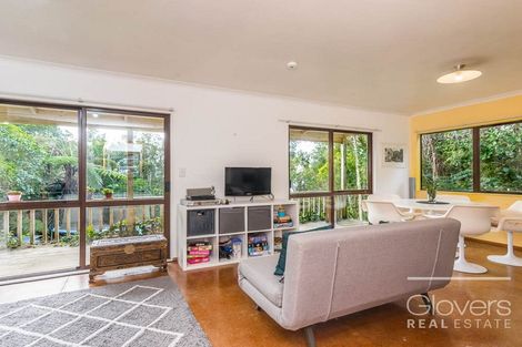 Photo of property in 789a Scenic Drive, Henderson Valley, Auckland, 0612