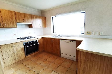 Photo of property in 42 Carisbrook Crescent, Papakura, 2110