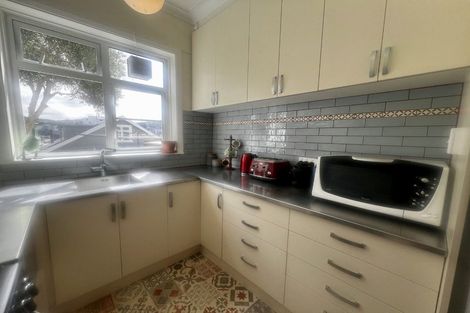 Photo of property in Nissen Court, 11g Hawker Street, Mount Victoria, Wellington, 6011