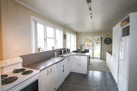 Photo of property in 621 State Highway 2, Pahiatua, 4910