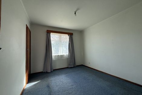 Photo of property in 9 Locket Road, Glenfield, Auckland, 0629