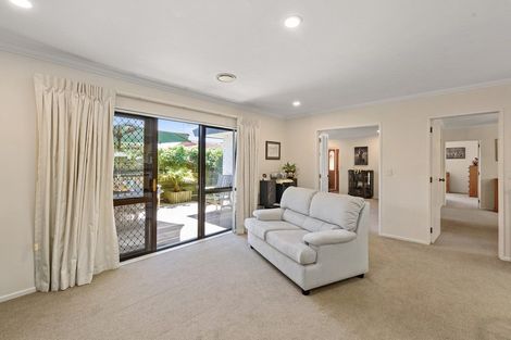 Photo of property in 68 Kapanui Road, Waikanae, 5036