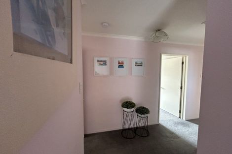 Photo of property in 40 Capell Avenue, Lake Hawea, 9382