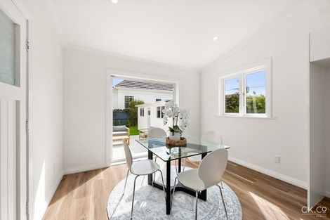 Photo of property in 61 William Street, Petone, Lower Hutt, 5012