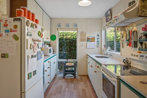 Photo of property in 5 Chatswood Place, Bishopdale, Christchurch, 8051