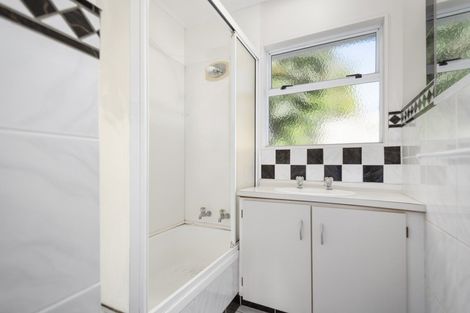 Photo of property in 99 Jonathon Street, Brookfield, Tauranga, 3110