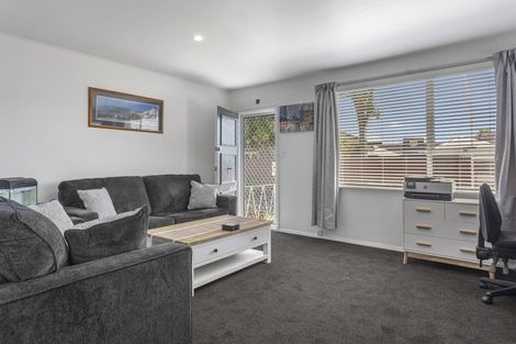 Photo of property in 3/211 Aldwins Road, Phillipstown, Christchurch, 8062