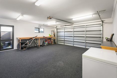 Photo of property in 21 Surfers Avenue, Waihi Beach, 3611