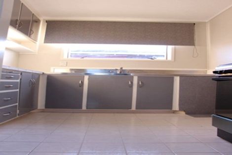 Photo of property in 5/48 Mcleod Road, Henderson, Auckland, 0612