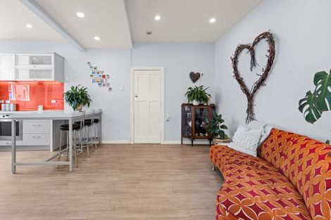 Photo of property in 142 Nelson Crescent, Napier South, Napier, 4110