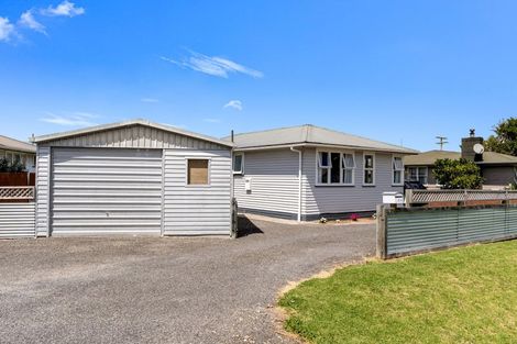 Photo of property in 1 Tui Street, Outer Kaiti, Gisborne, 4010
