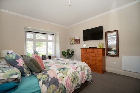 Photo of property in 21 Burns Avenue, Takaro, Palmerston North, 4412