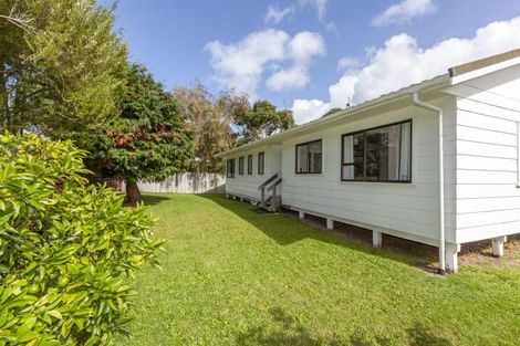 Photo of property in 13 Forest Road, Raumati South, Paraparaumu, 5032