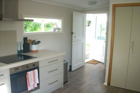 Photo of property in 106 Valley Road, Paraparaumu, 5032