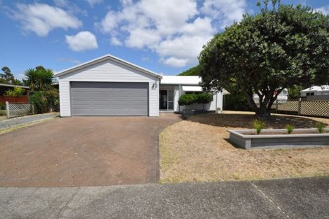 Photo of property in 18 Conqueror Rise, Pauanui, Hikuai, 3579