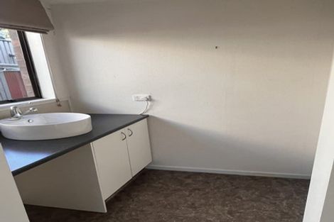 Photo of property in 11 Greenhithe Street, Waihola, Milton, 9073