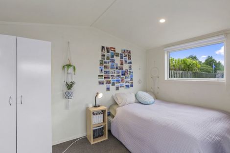 Photo of property in 13 Oldham Place, Darfield, 7510