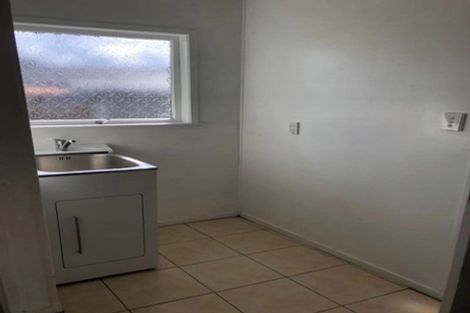 Photo of property in 1/45 The Avenue, Lynfield, Auckland, 1042