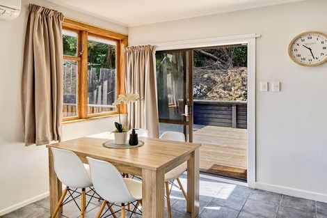 Photo of property in 198 Sievers Grove, Cannons Creek, Porirua, 5024