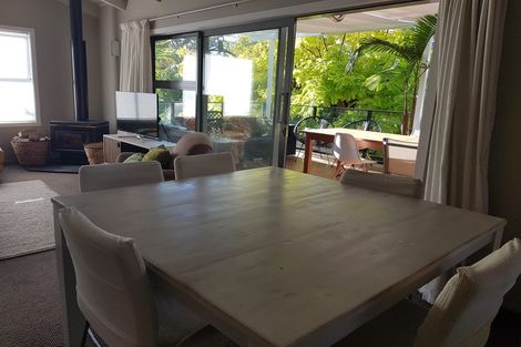 Photo of property in 56 The Circle, Manly, Whangaparaoa, 0930