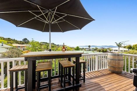 Photo of property in 4 Brampton Road, Snells Beach, 0920