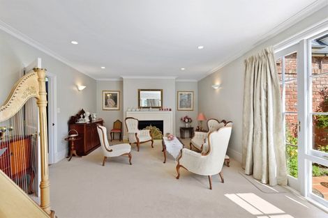 Photo of property in 12 Makora Street, Fendalton, Christchurch, 8041