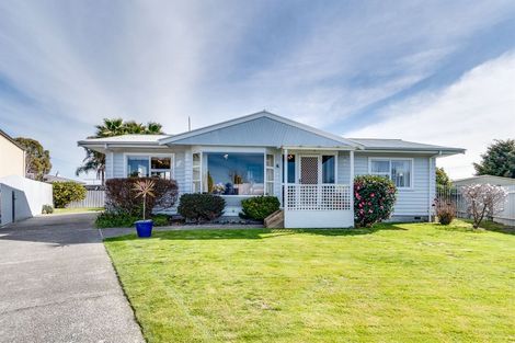 Photo of property in 15 Shearer Place, Pirimai, Napier, 4112