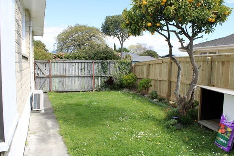 Photo of property in 2/8 Leicester Street, Stoke, Nelson, 7011