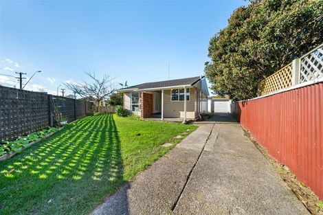 Photo of property in 120 Kings Crescent, Hutt Central, Lower Hutt, 5010