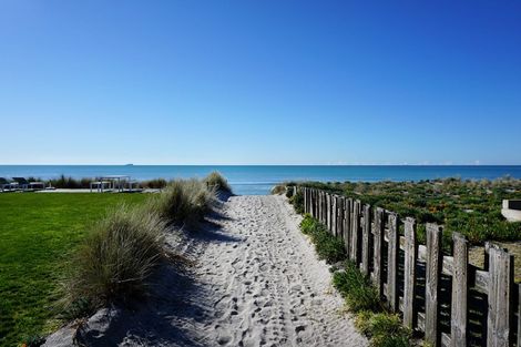 Photo of property in 428 Pukehina Parade, Pukehina, Te Puke, 3189