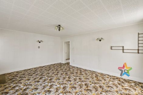 Photo of property in 30 The Parade, Island Bay, Wellington, 6023