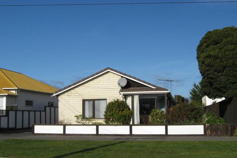 Photo of property in 33b Hargest Crescent, Saint Kilda, Dunedin, 9012