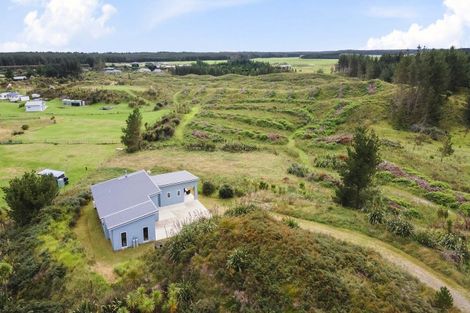 Photo of property in 5 Te Ariki Drive, Waitarere, Levin, 5510
