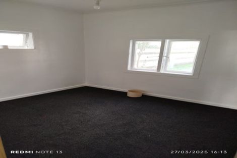 Photo of property in 26a Ludlam Crescent, Woburn, Lower Hutt, 5010