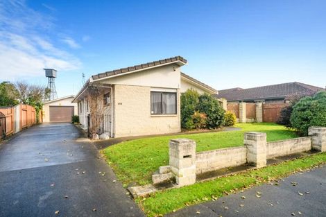 Photo of property in 108 Amberley Avenue, Highbury, Palmerston North, 4412