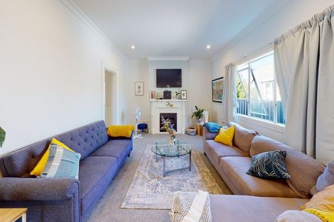 Photo of property in 17 Kings Avenue, Gonville, Whanganui, 4501