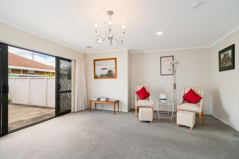 Photo of property in 18 Devon Street, Glenholme, Rotorua, 3010