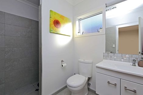Photo of property in 2 Nichol Place, Greenmeadows, Napier, 4112