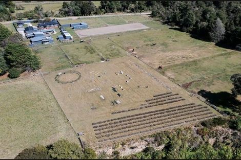 Photo of property in 12 Lagoon Road, Rangiwahia, Kimbolton, 4774