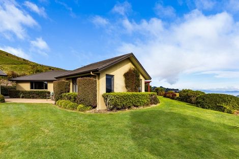 Photo of property in 172 Hill View Drive, Acacia Bay, Taupo, 3385