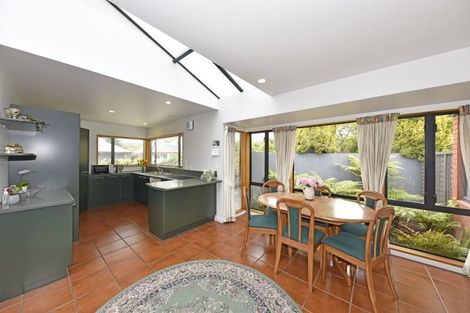 Photo of property in 2/2 Brookford Place, Westmorland, Christchurch, 8025